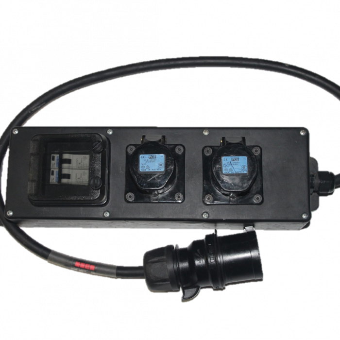 32A SPNE to 2x 16A Distribution Unit